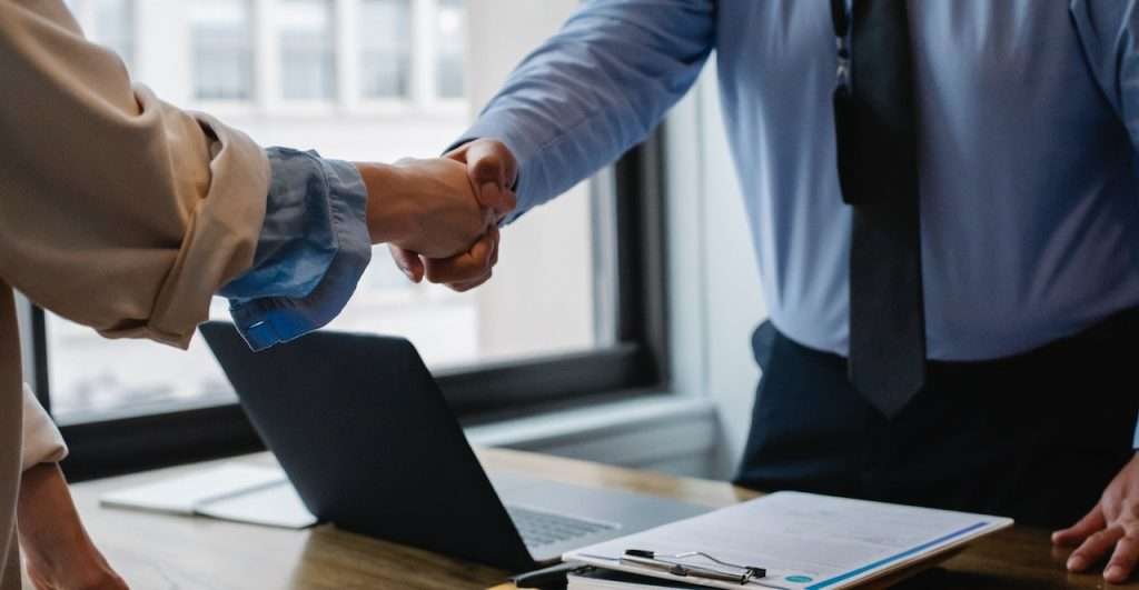 Logiciel de Business plan collaboratif boosté à l'intelligence artificielle